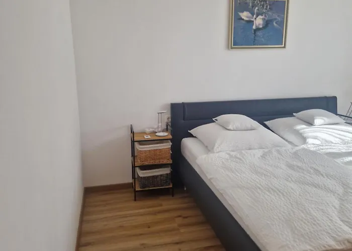Marienstr Ug *